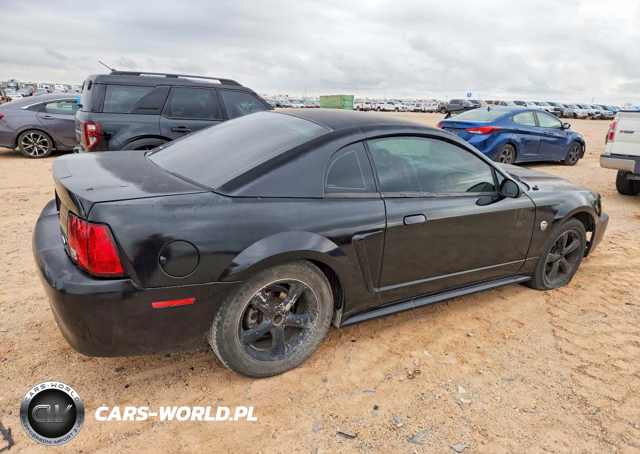 2004 Ford Mustang 2 Door Coupe VIN:1FAFP406X4F190819 - 3