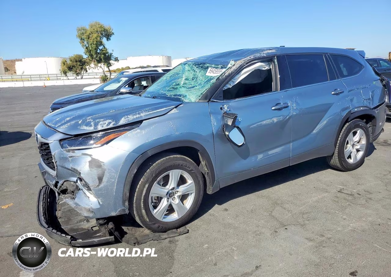 2021 Toyota Highlander Hybrid Le