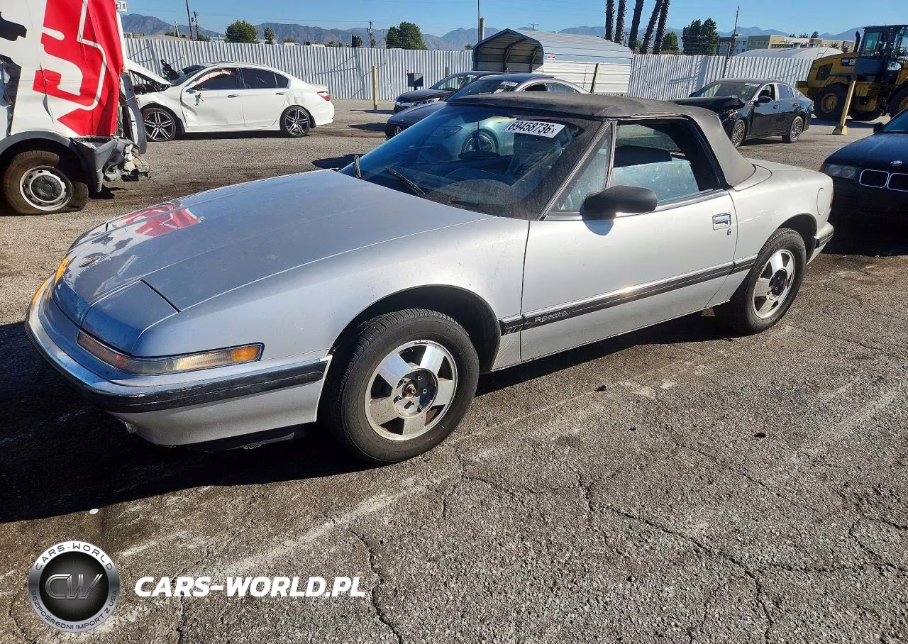 1990 Buick Reatta – zdjęcie 1 z 12