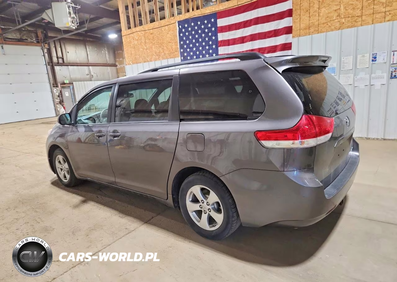 2014 Toyota Sienna Xle 7-Passenger VIN:5TDDK3DC6ES092270 - 2