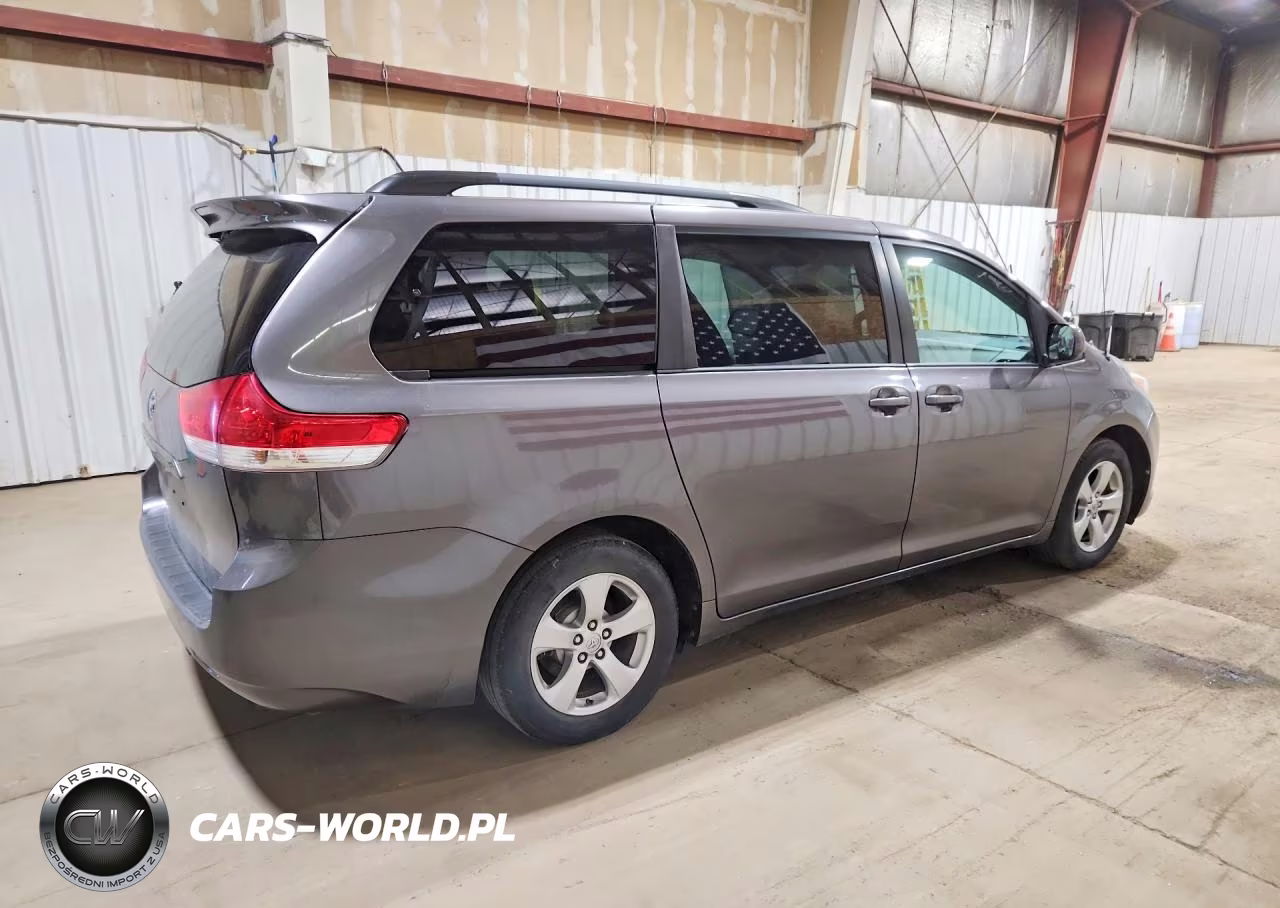 2014 Toyota Sienna Xle 7-Passenger VIN:5TDDK3DC6ES092270 - 3