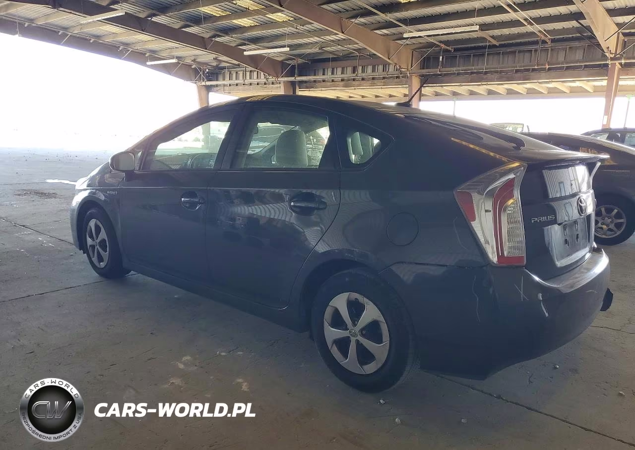 2015 Toyota Prius Three VIN:JTDKN3DU0F1874831 - 2