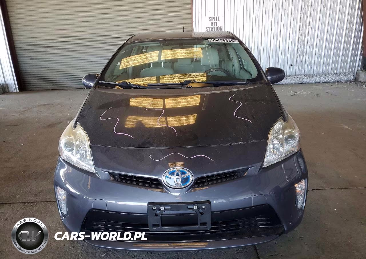 2015 Toyota Prius Three VIN:JTDKN3DU0F1874831 - 5