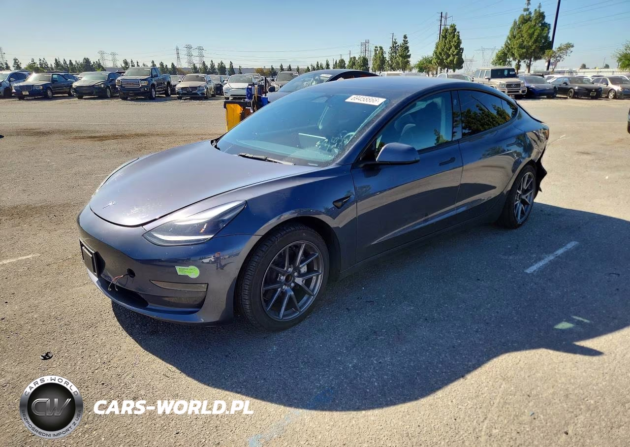 2023 Tesla Model 3 – zdjęcie 1 z 12
