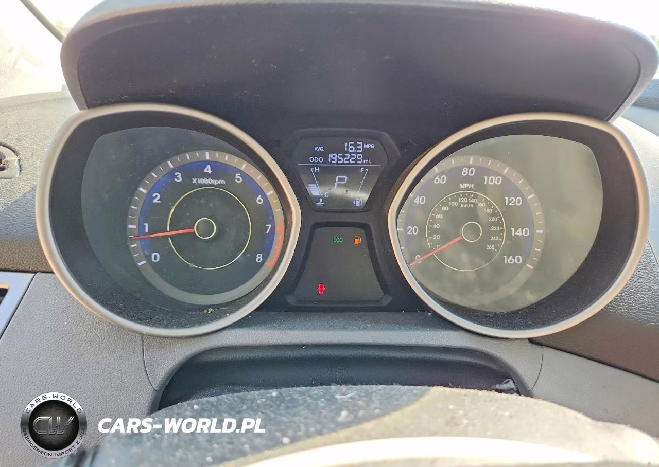 2012 Hyundai Elantra Limited VIN:KMHDH4AE1CU207209 - 9