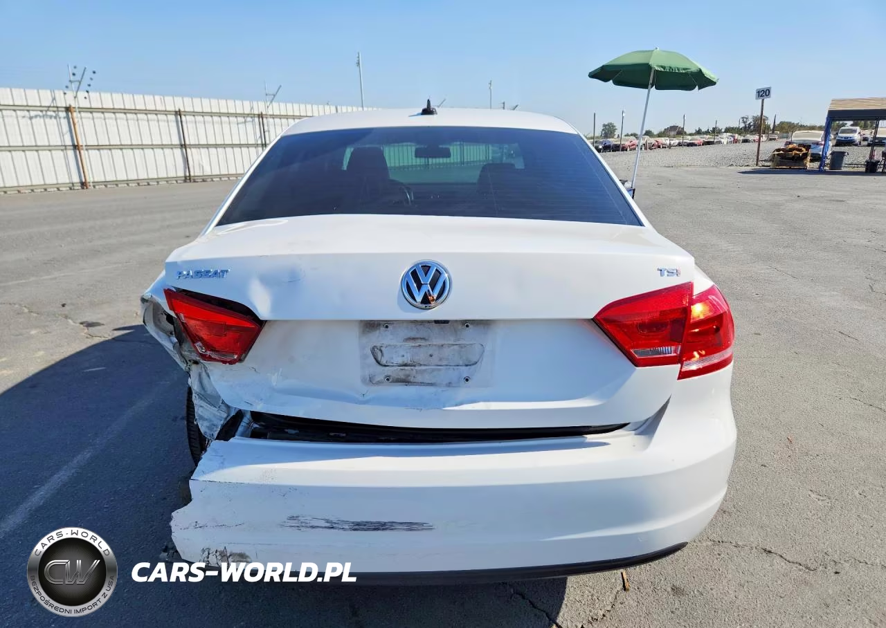 2015 Volkswagen Passat S VIN:1VWAT7A38FC100252 - 6