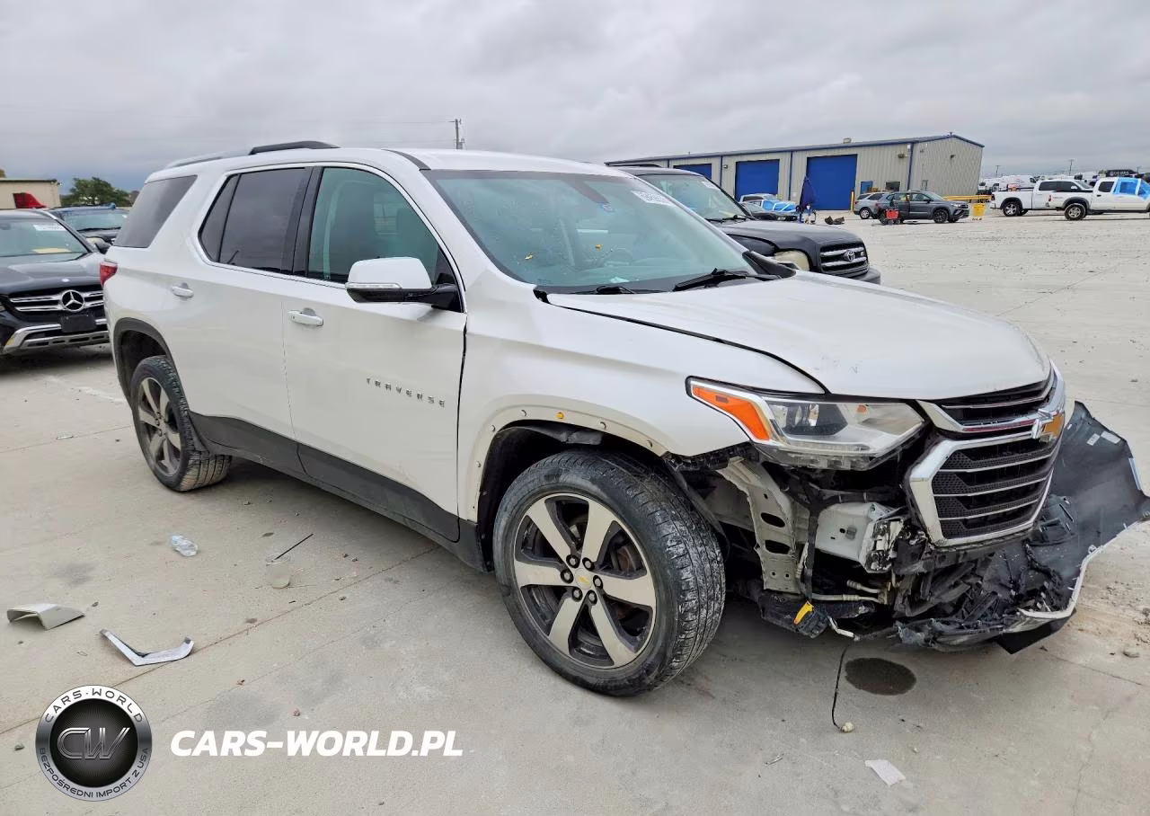 2018 Chevrolet Traverse Lt VIN:1GNERHKW2JJ173453 - 4