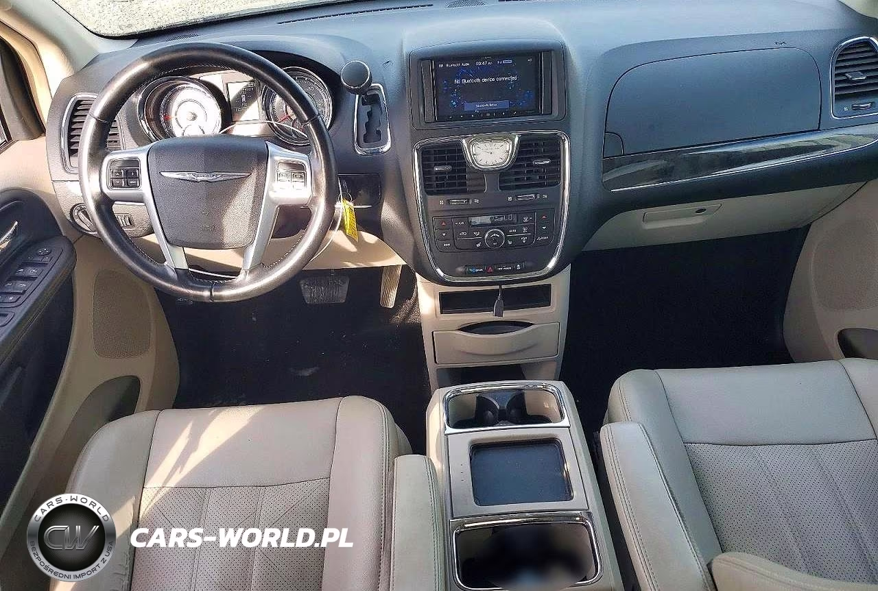2011 Chrysler Town & Country Touring L VIN:2A4RR8DG2BR682238 - 8