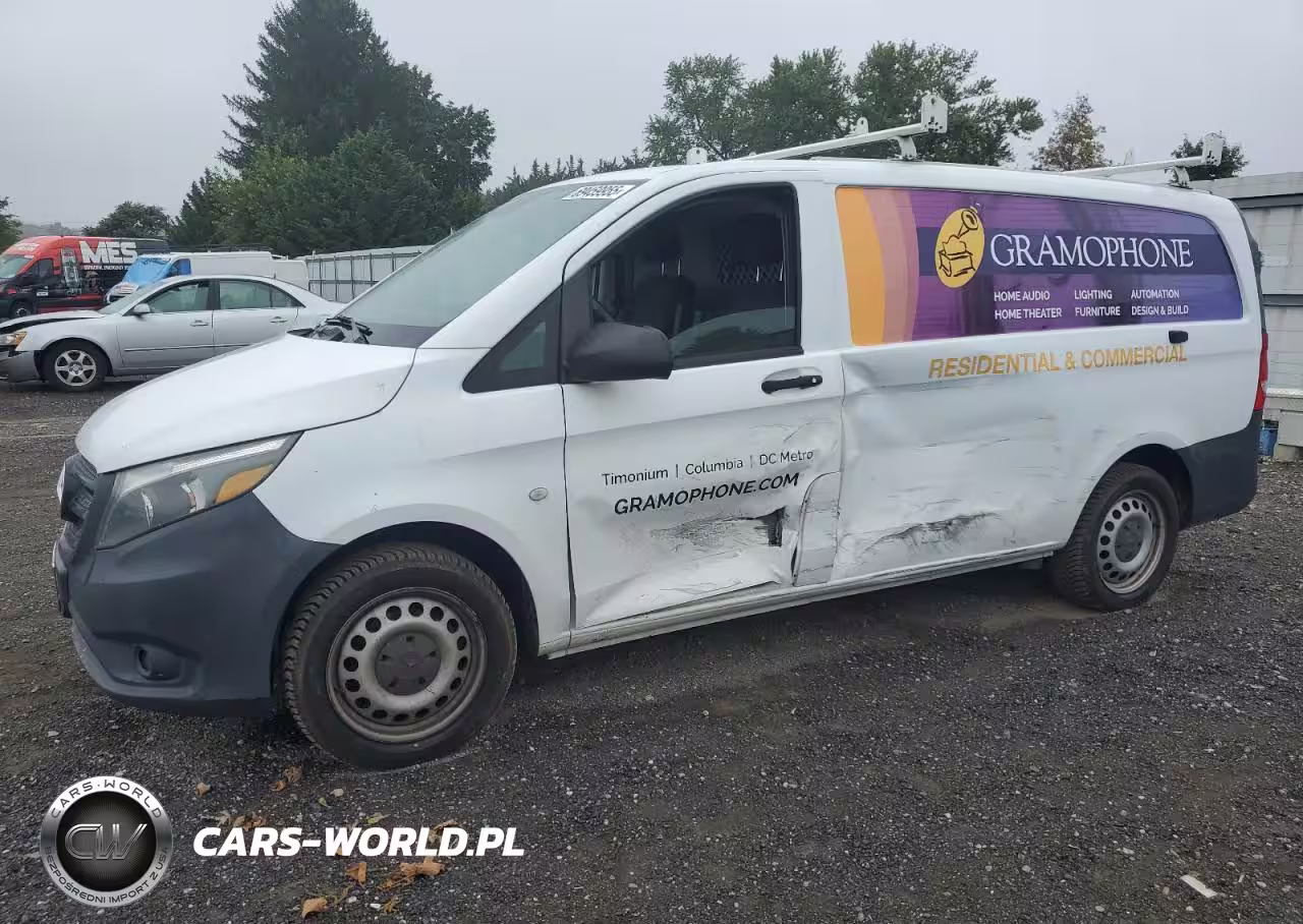 2016 Mercedes-Benz Metris