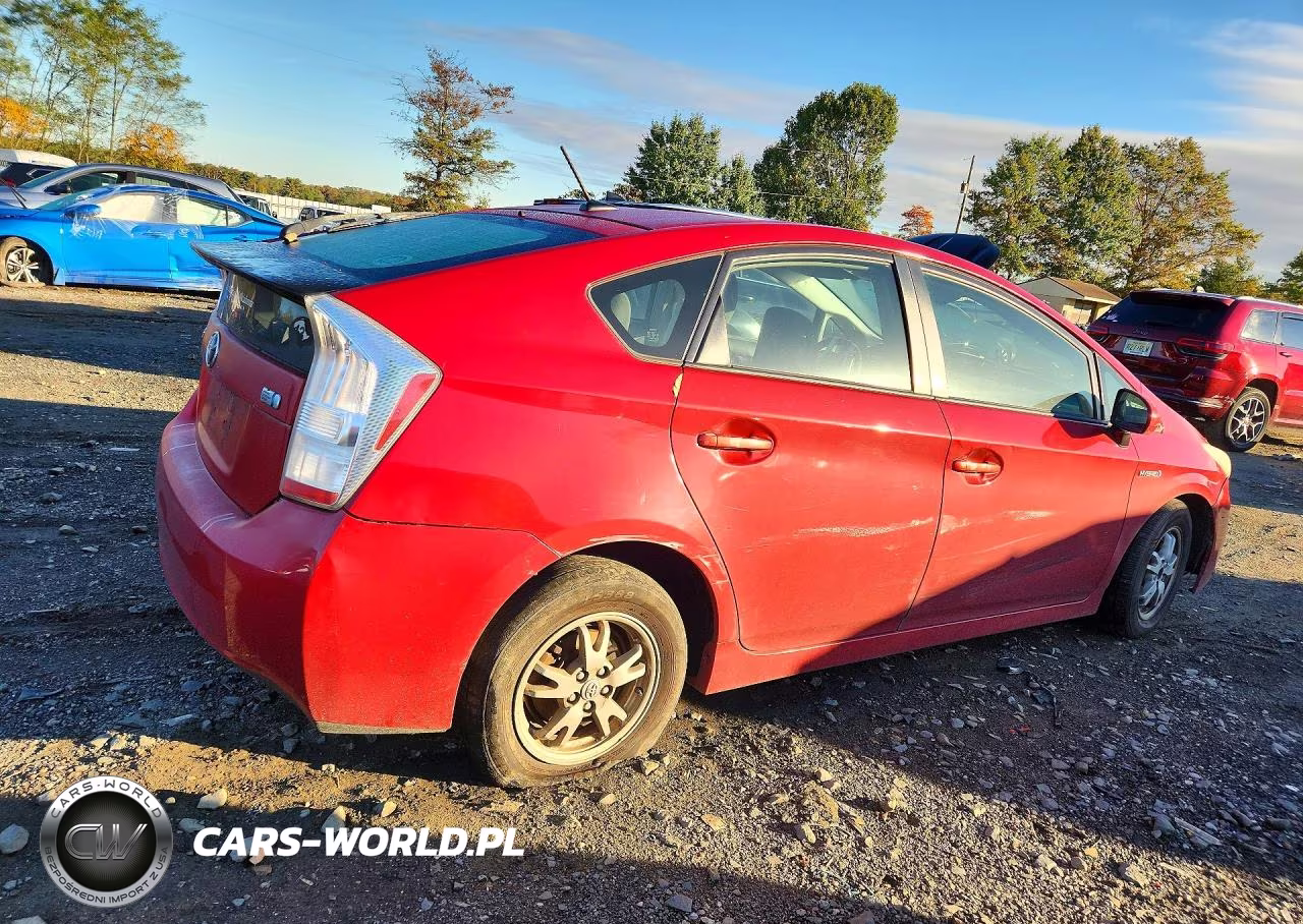 2011 Toyota Prius Two VIN:JTDKN3DU2B0253879 - 3
