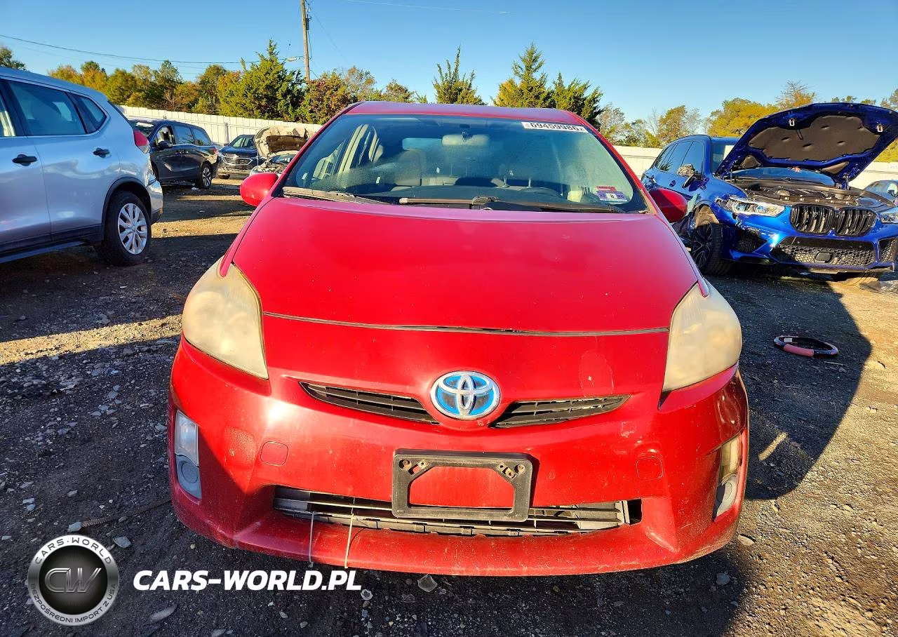 2011 Toyota Prius Two VIN:JTDKN3DU2B0253879 - 5