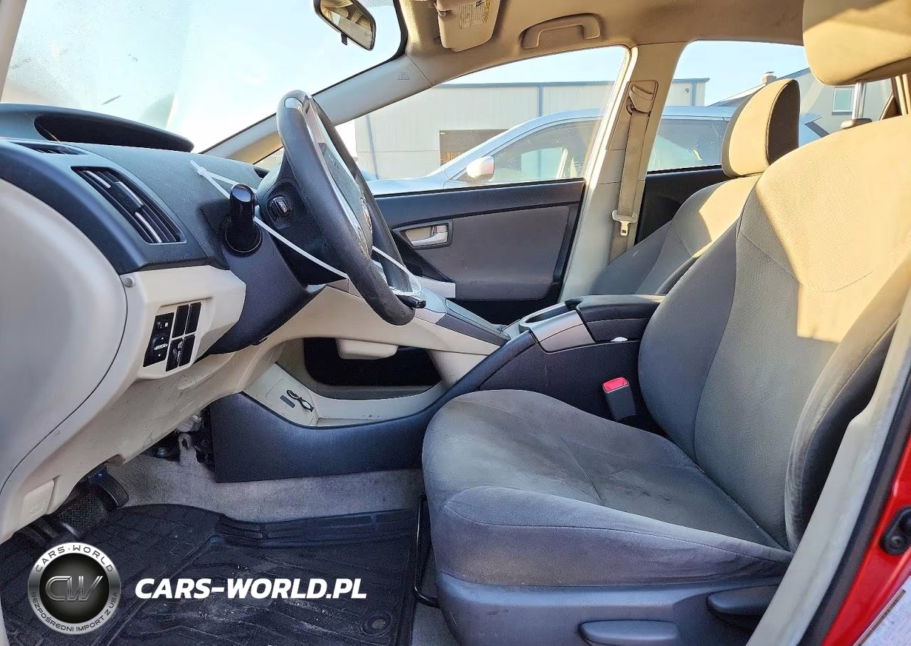 2011 Toyota Prius Two VIN:JTDKN3DU2B0253879 - 7