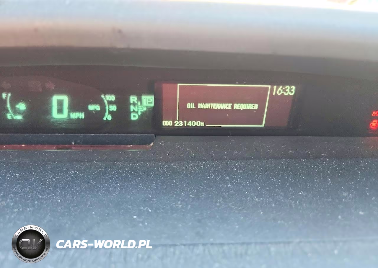 2011 Toyota Prius Two VIN:JTDKN3DU2B0253879 - 9