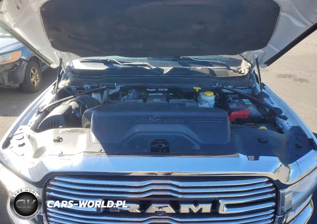 2019 Ram 3500 Laramie VIN:3C63RRJL4KG542837 - 11