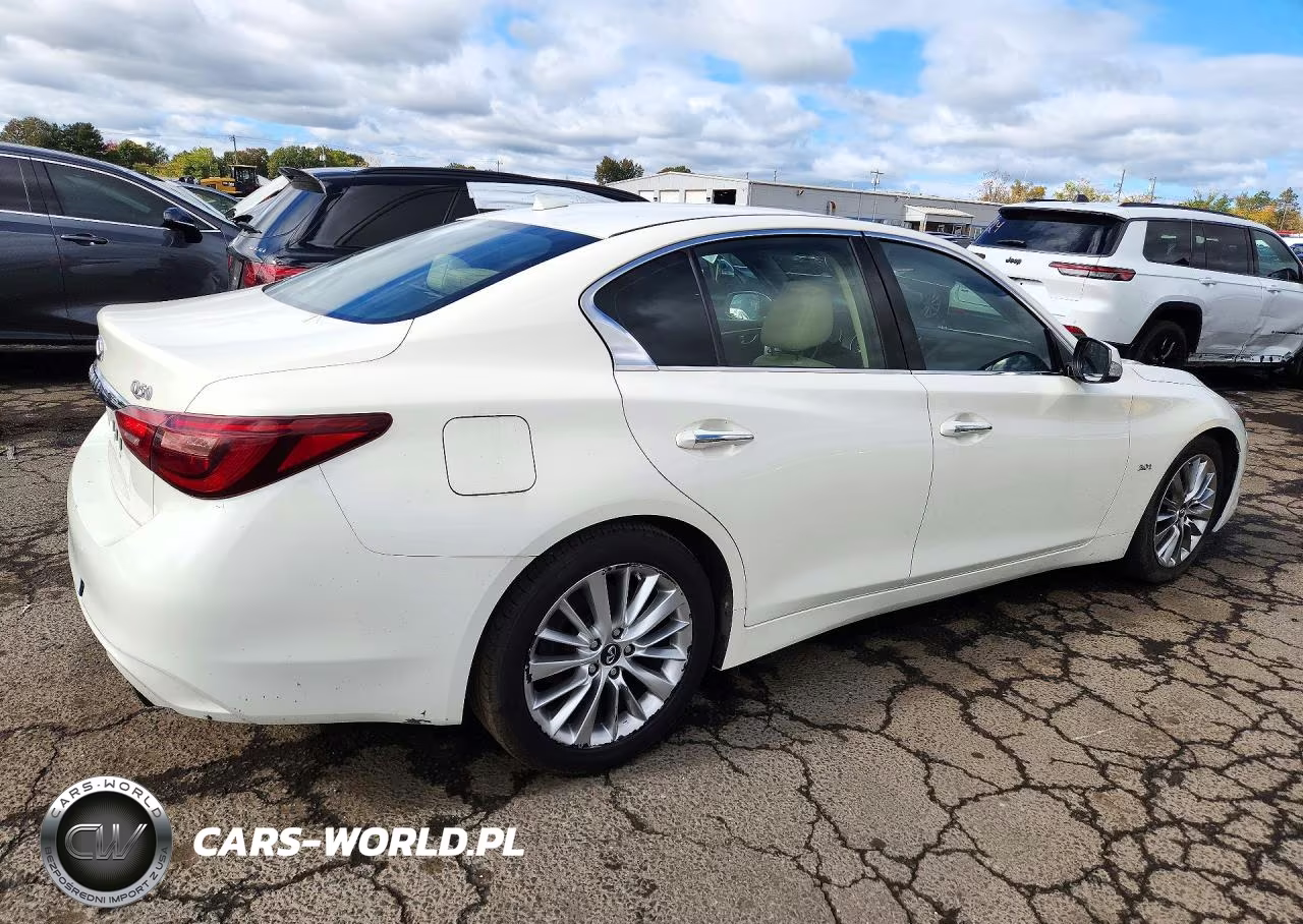 2019 Infiniti Q50 3.0T Luxe VIN:JN1EV7AR5KM555232 - 3