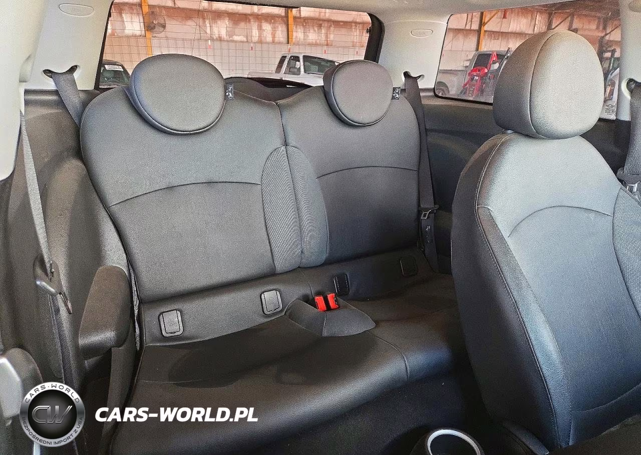 2010 Mini Cooper S VIN:WMWMF7C59ATZ72838 - 10