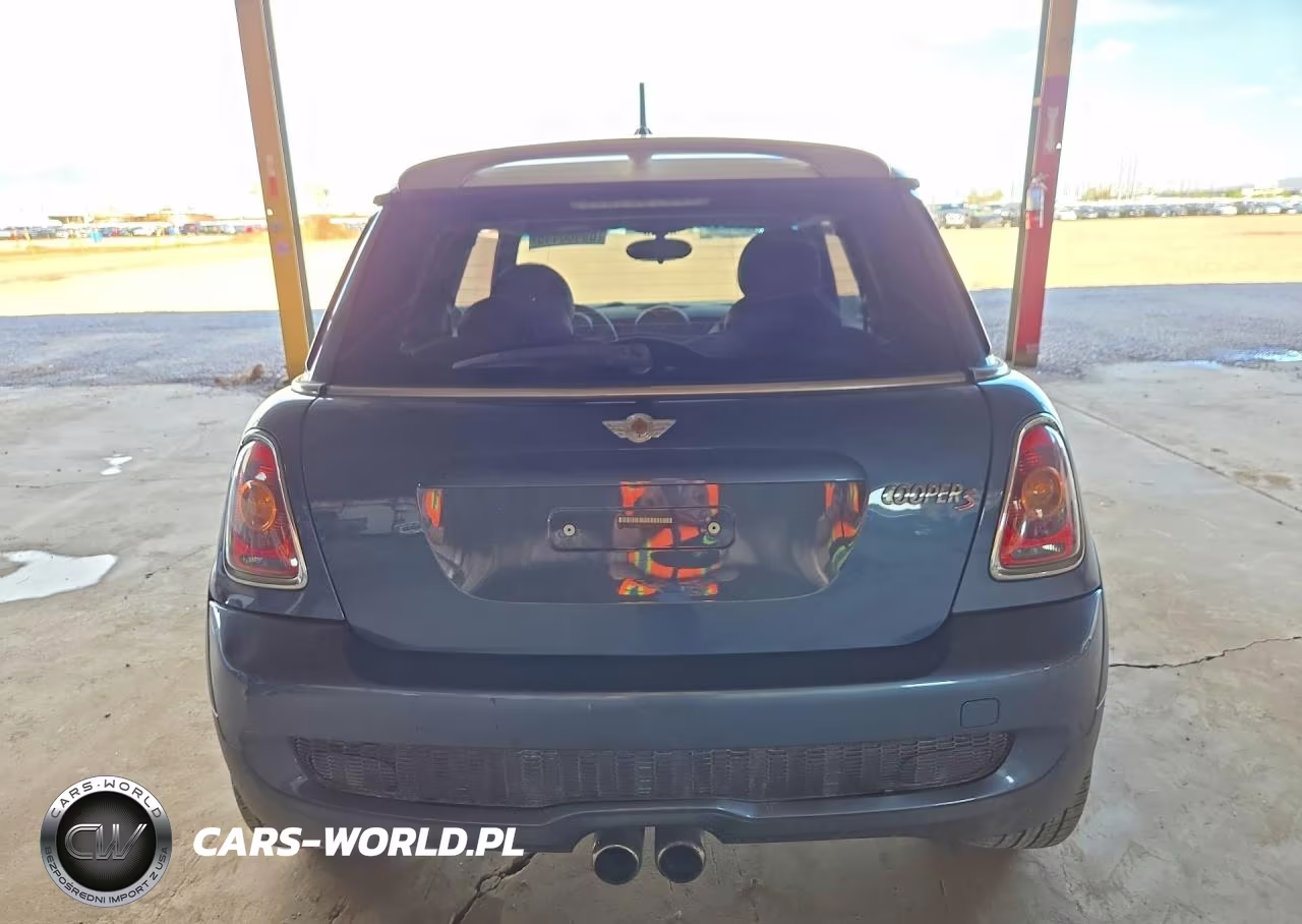 2010 Mini Cooper S VIN:WMWMF7C59ATZ72838 - 6