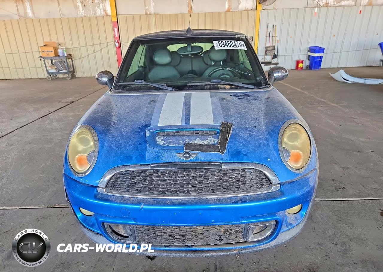 2011 Mini Cooper S VIN:WMWZP3C5XBTX82530 - 5