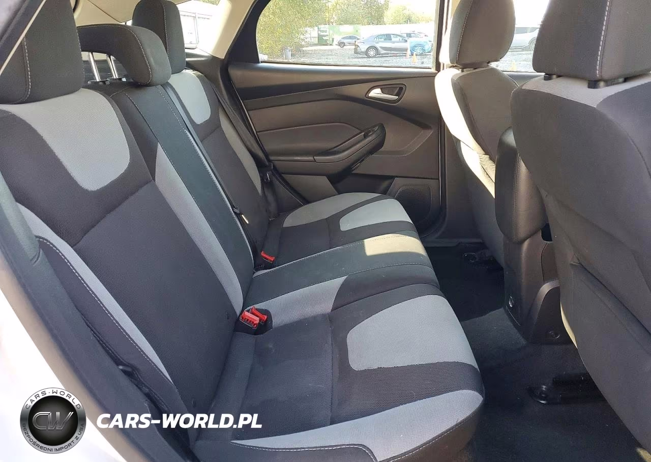 2012 Ford Focus Se VIN:1FAHP3K29CL433386 - 11