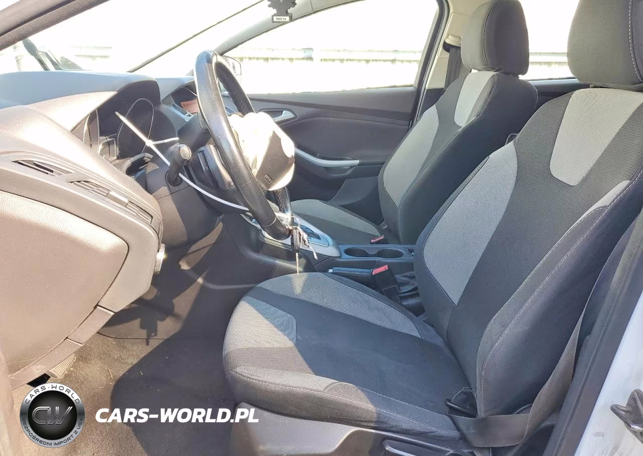 2012 Ford Focus Se VIN:1FAHP3K29CL433386 - 7