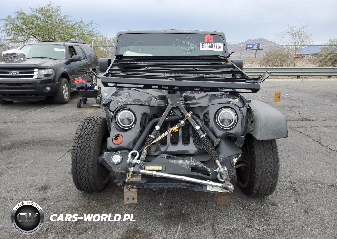 2010 Jeep Wrangler Unlimited Sport VIN:1J4BA3H14AL151003 - 5