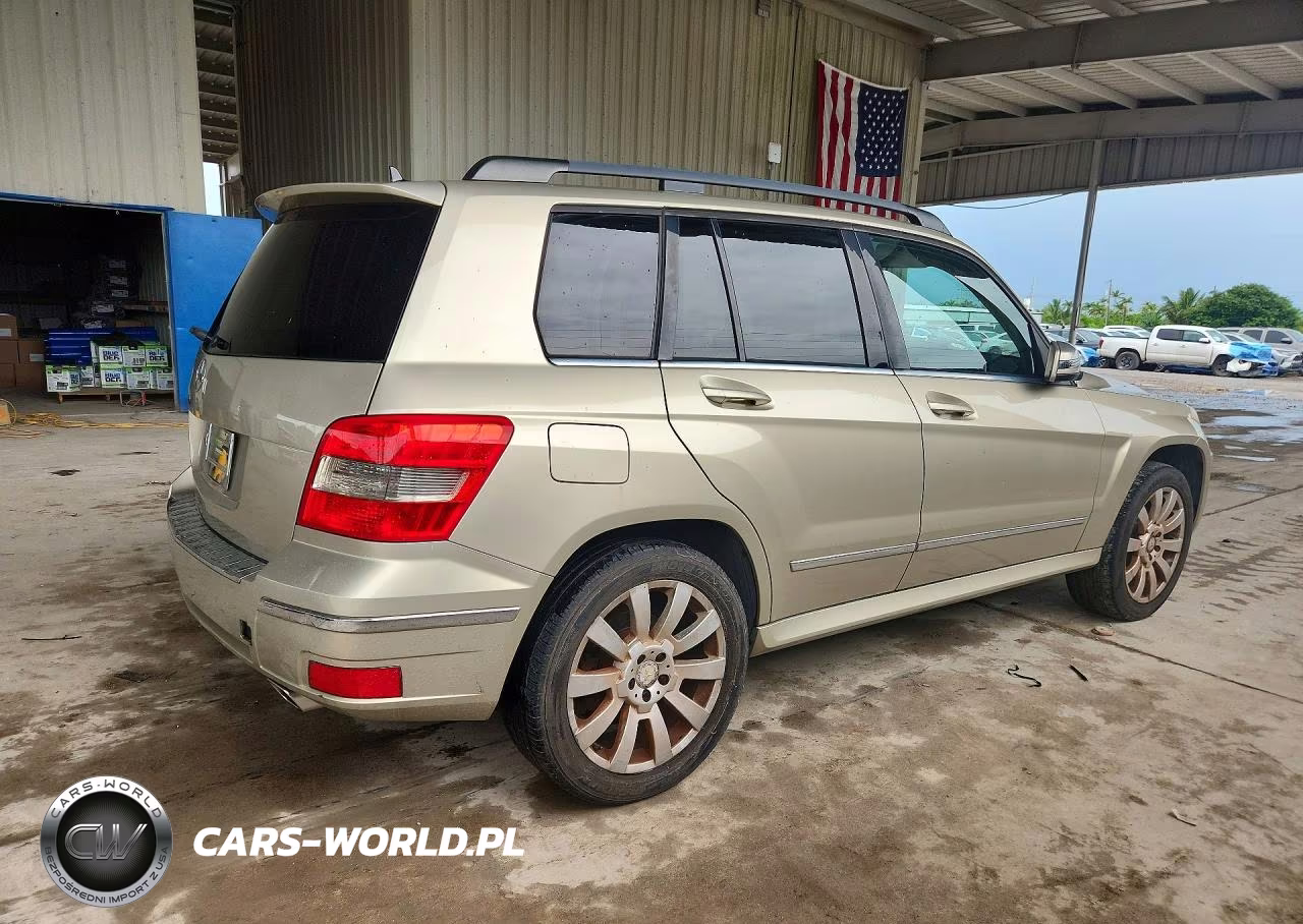 2012 Mercedes-Benz Glk 350 VIN:WDCGG5GB4CF834847 - 3