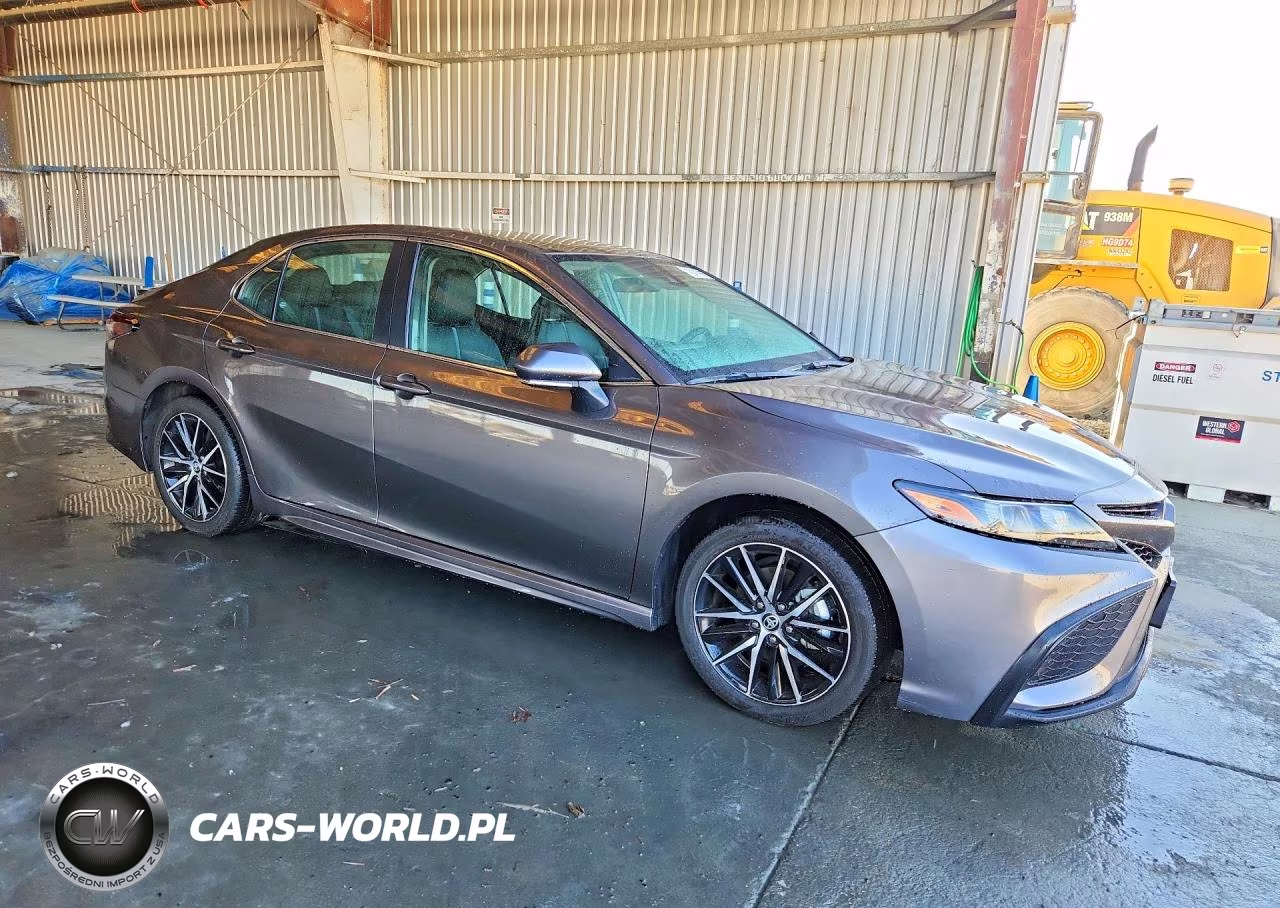 2024 Toyota Camry Se VIN:4T1G11AK3RU910244 - 4