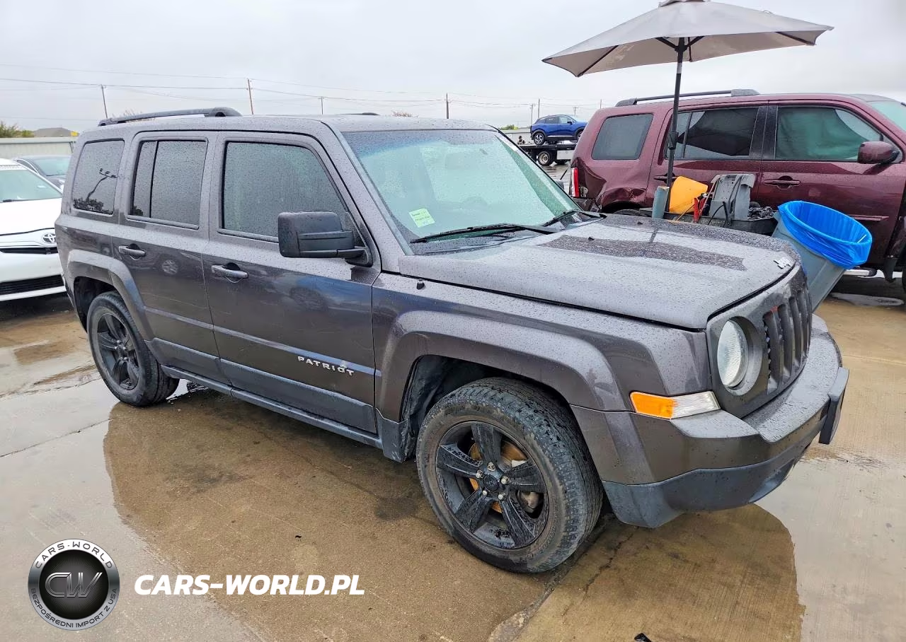 2015 Jeep Patriot Latitude VIN:1C4NJPFA4FD157544 - 4