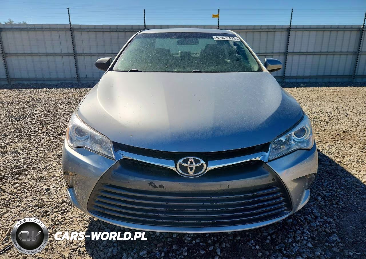 2015 Toyota Camry Le VIN:4T4BF1FK1FR479411 - 5