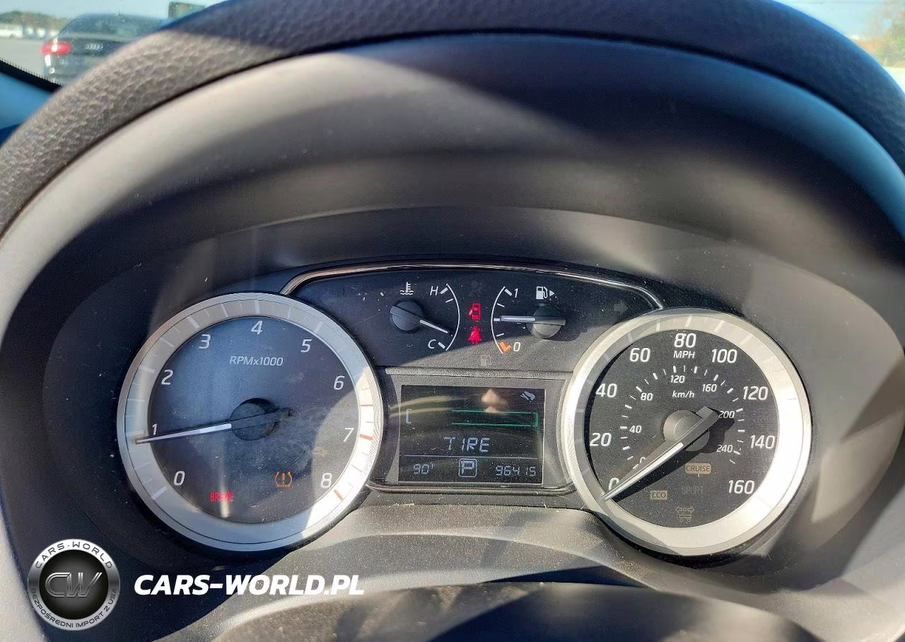 2013 Nissan Sentra S VIN:3N1AB7AP5DL768426 - 9