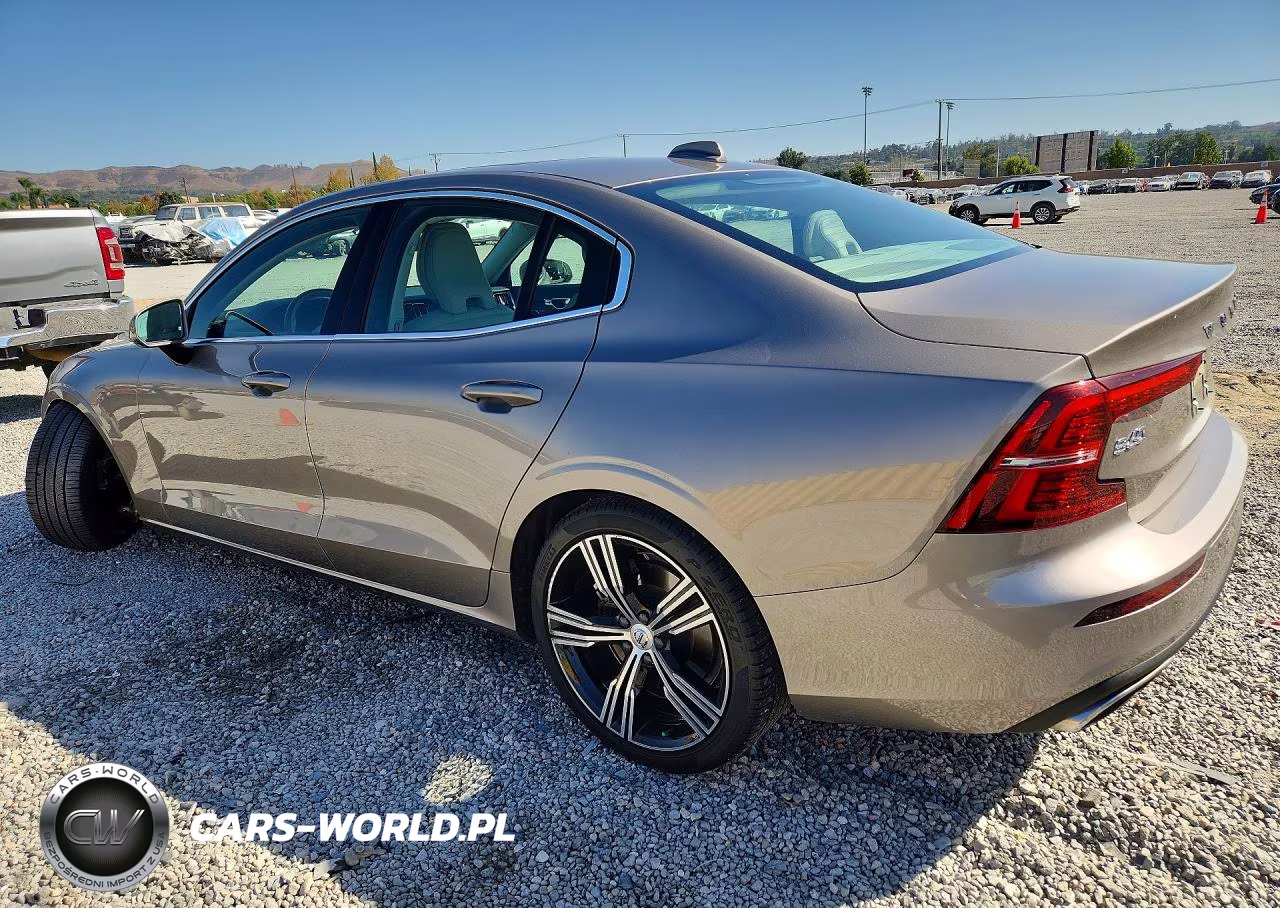 2019 Volvo S60 T6 Inscription VIN:7JRA22TL3KG002837 - 2