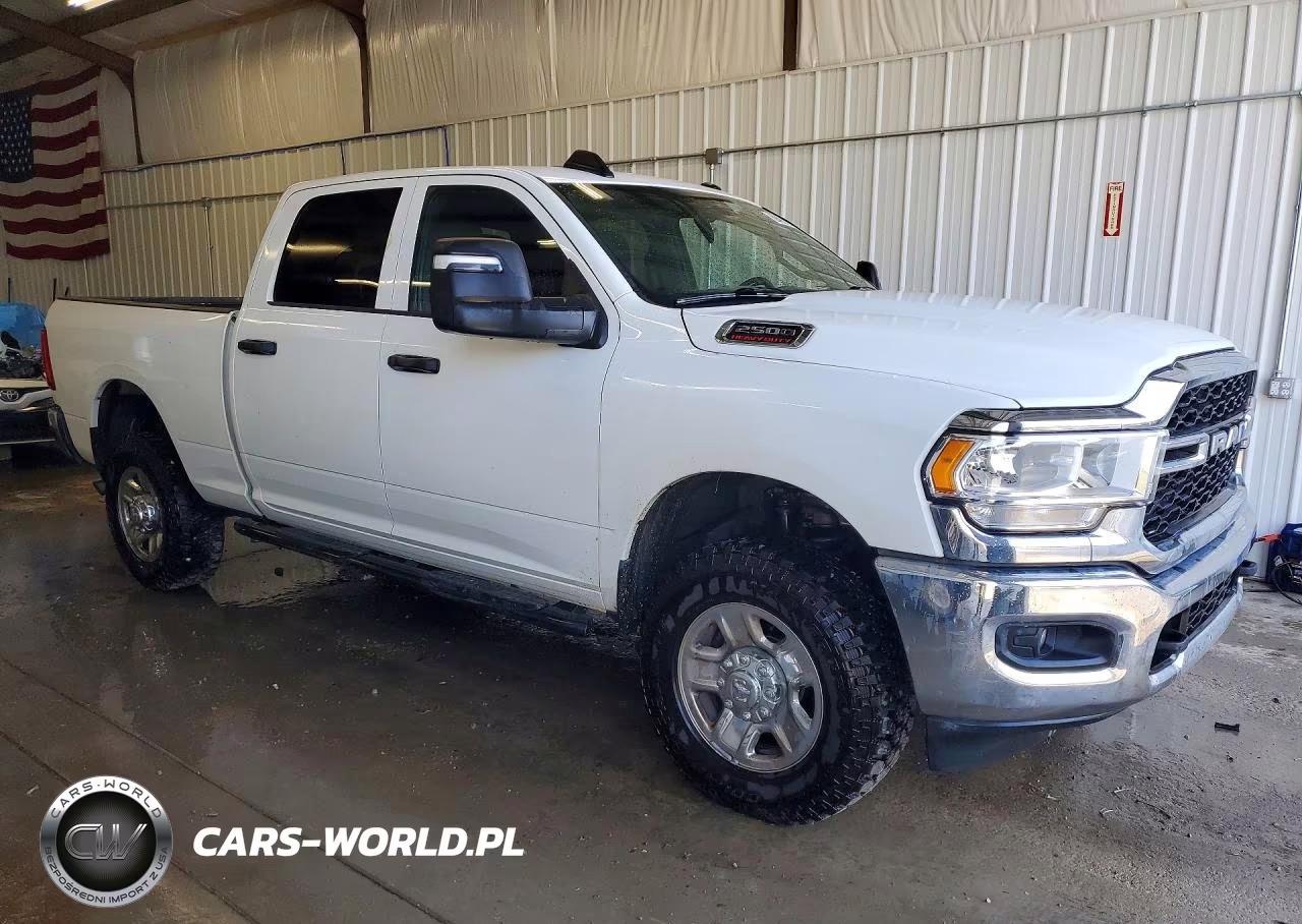 2024 Ram 2500 Tradesman VIN:3C6UR5CJ1RG124724 - 4