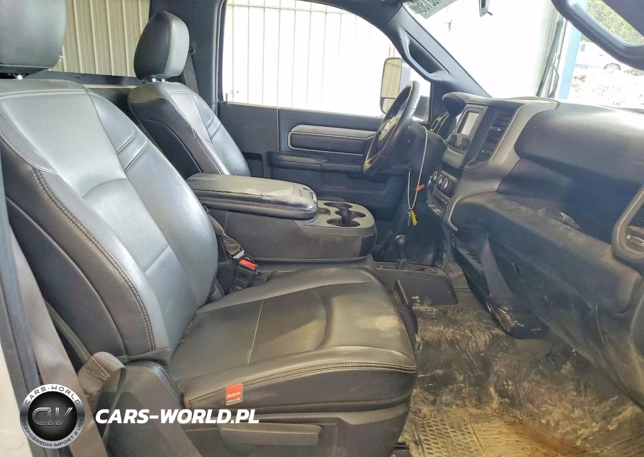 2022 Ram 2500 Tradesman VIN:3C6MR5AJ2NG203963 - 10