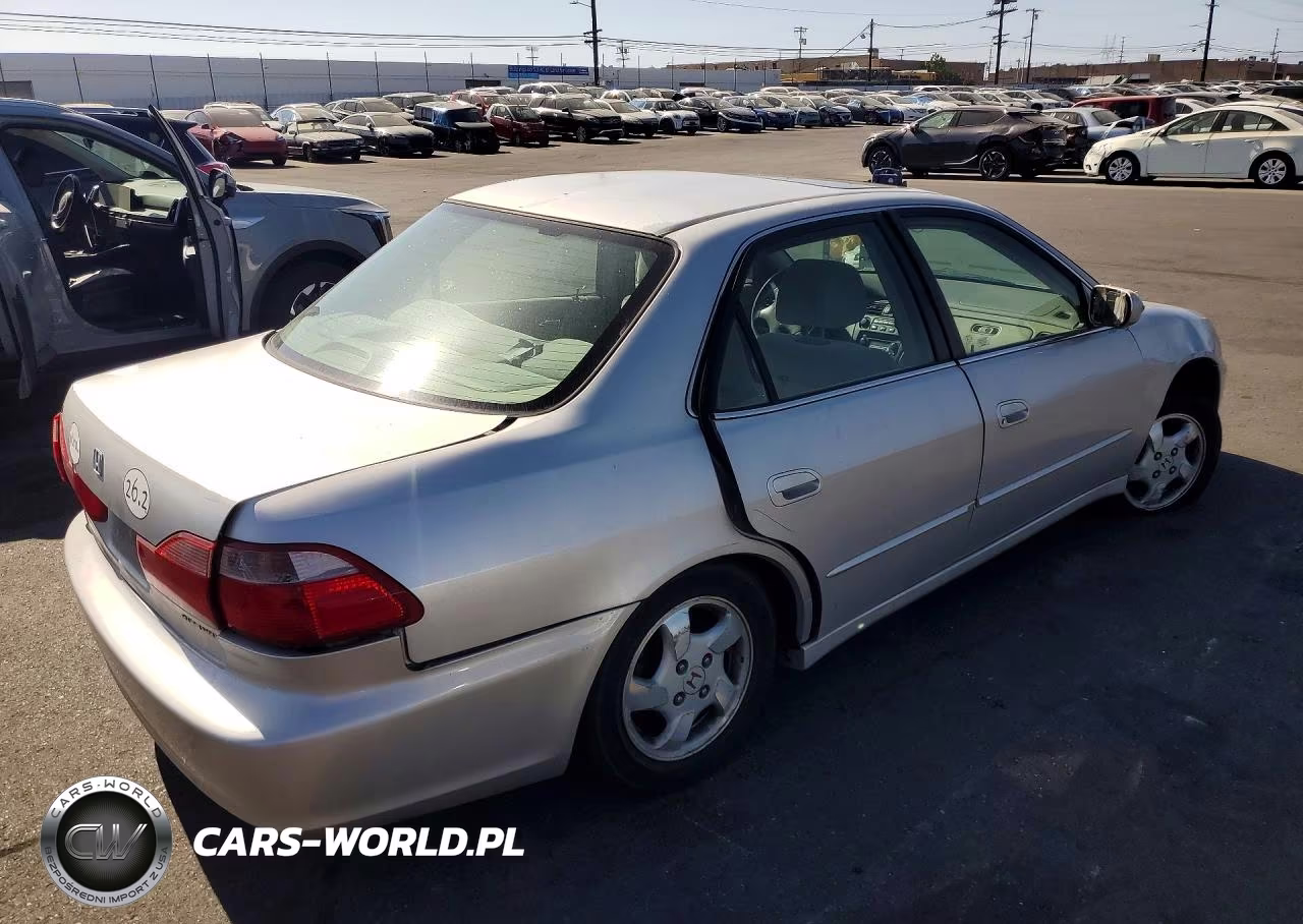 1998 Honda Accord Ex VIN:1HGCG6679WA158017 - 3