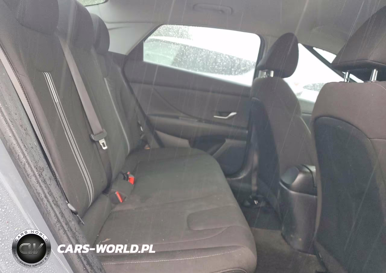 2022 Hyundai Elantra Sel VIN:KMHLM4AG7NU317161 - 10