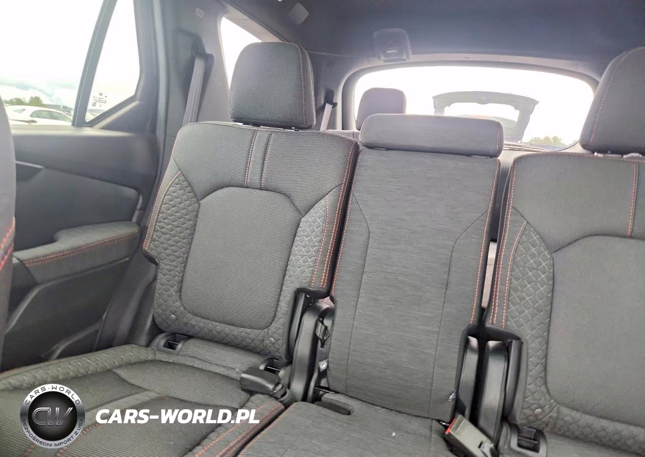 2025 Honda Pilot Sport VIN:5FNYG1H31SB124043 - 10