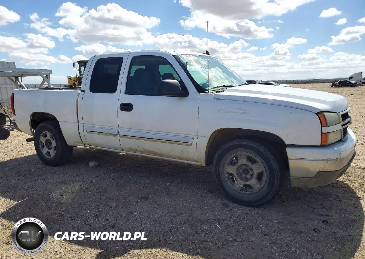 2006 Chevrolet Silverado C1500 VIN:1GCEC19TX6Z121784 - 4