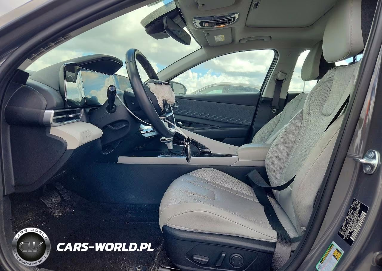 2025 Hyundai Elantra Limited VIN:KMHLP4DG2SU085129 - 7