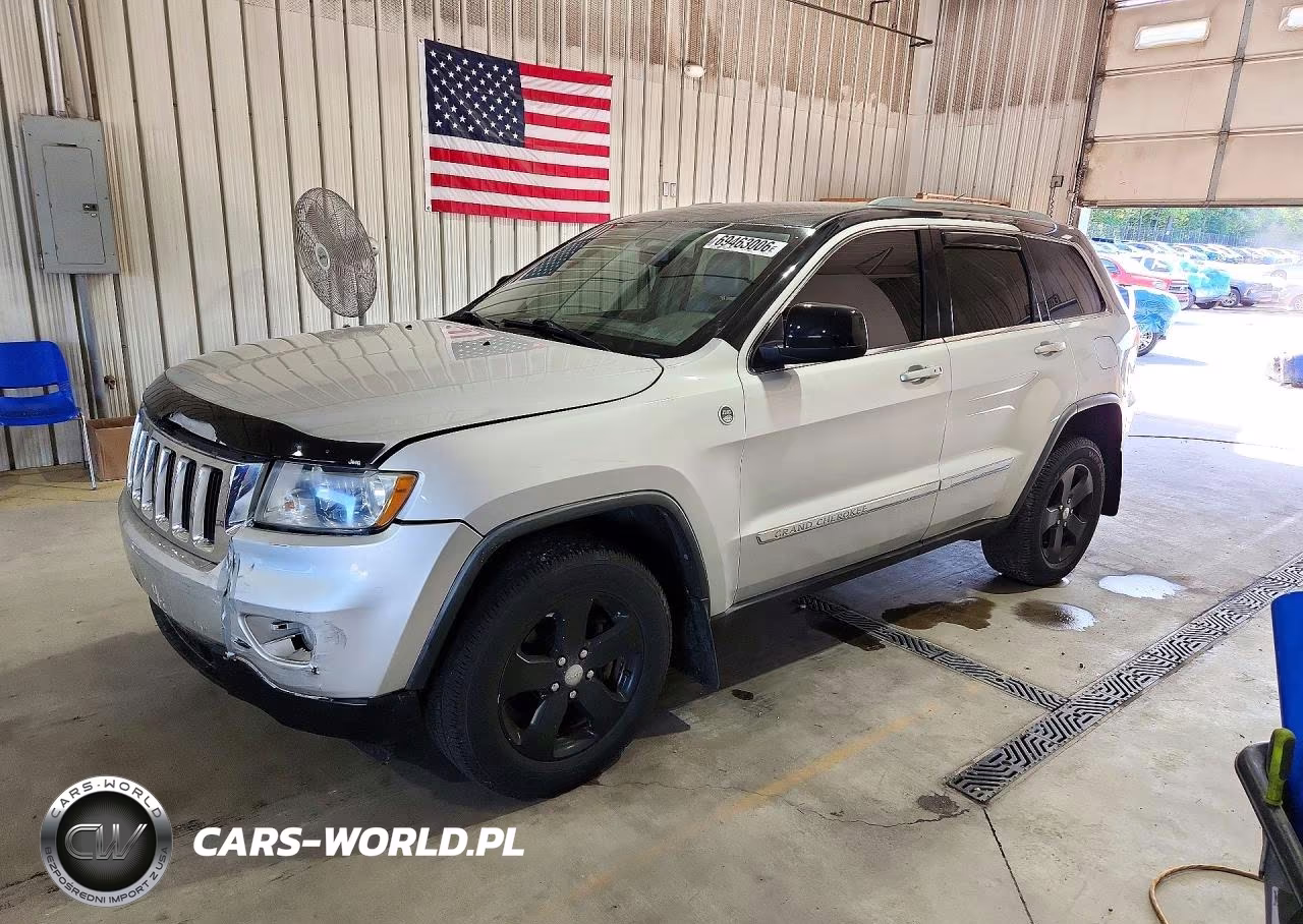2011 Jeep Grand Cherokee Laredo VIN:1J4RR4GT0BC622288 - 1