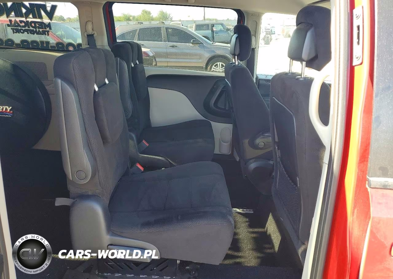 2012 Dodge Grand Caravan Sxt VIN:2C4RDGCG2CR157066 - 11