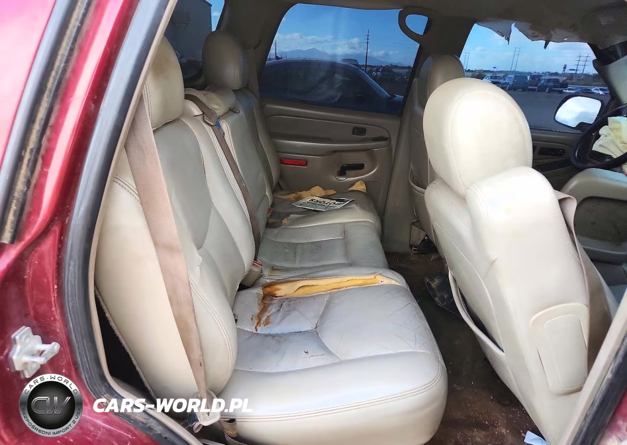 2005 Chevrolet Tahoe K1500 VIN:1GNEK13T05J263139 - 10
