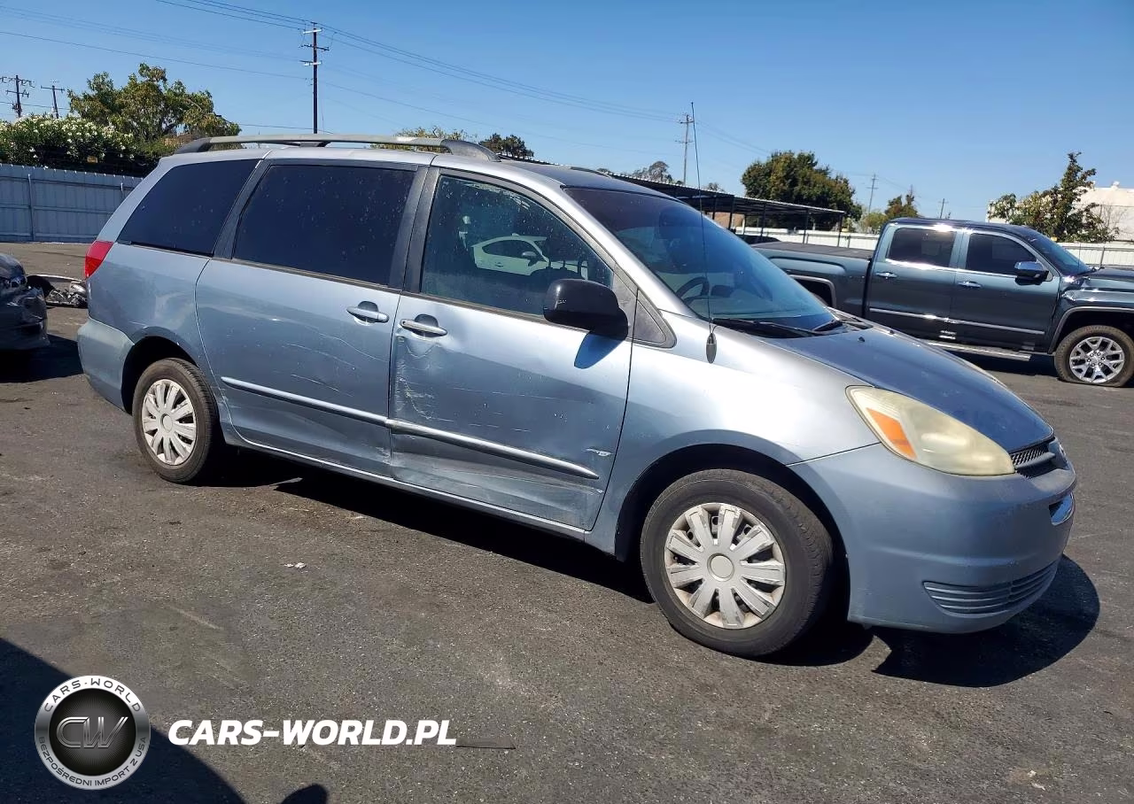 2004 Toyota Sienna Le 8 Passenger VIN:5TDZA23C44S058685 - 4