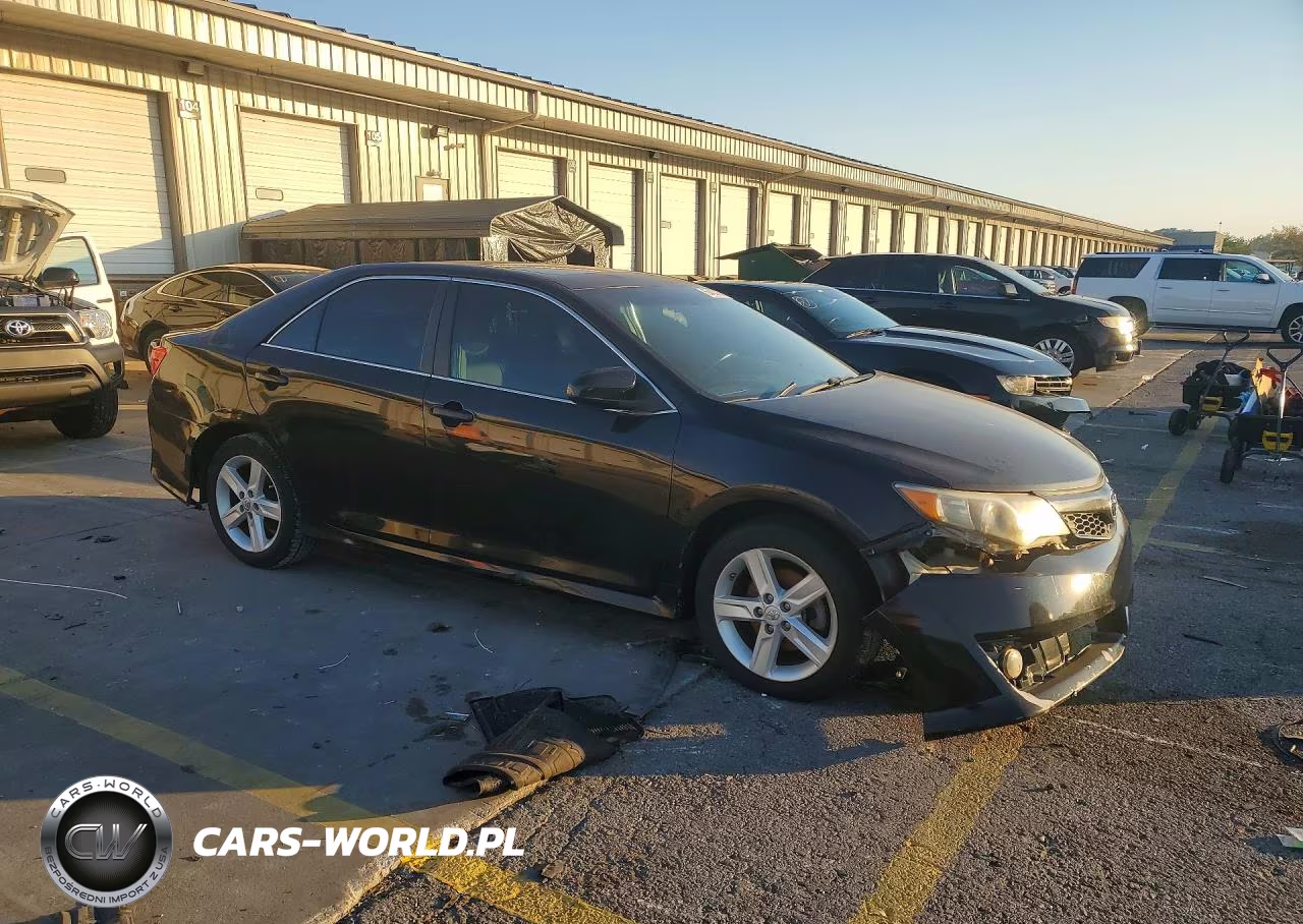2013 Toyota Camry VIN:4T1BF1FK9DU676740 - 4
