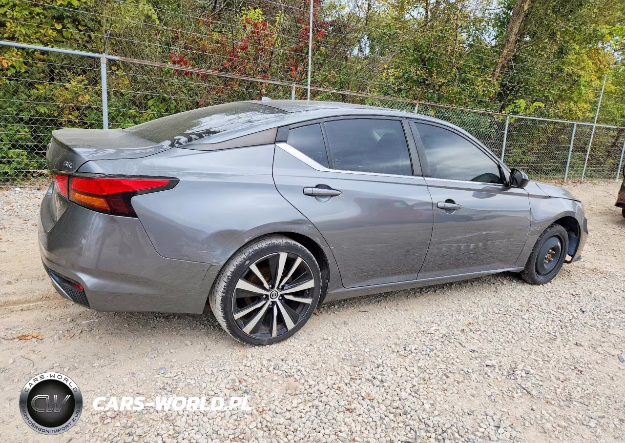 2019 Nissan Altima Sr VIN:1N4BL4CV4KC202149 - 3