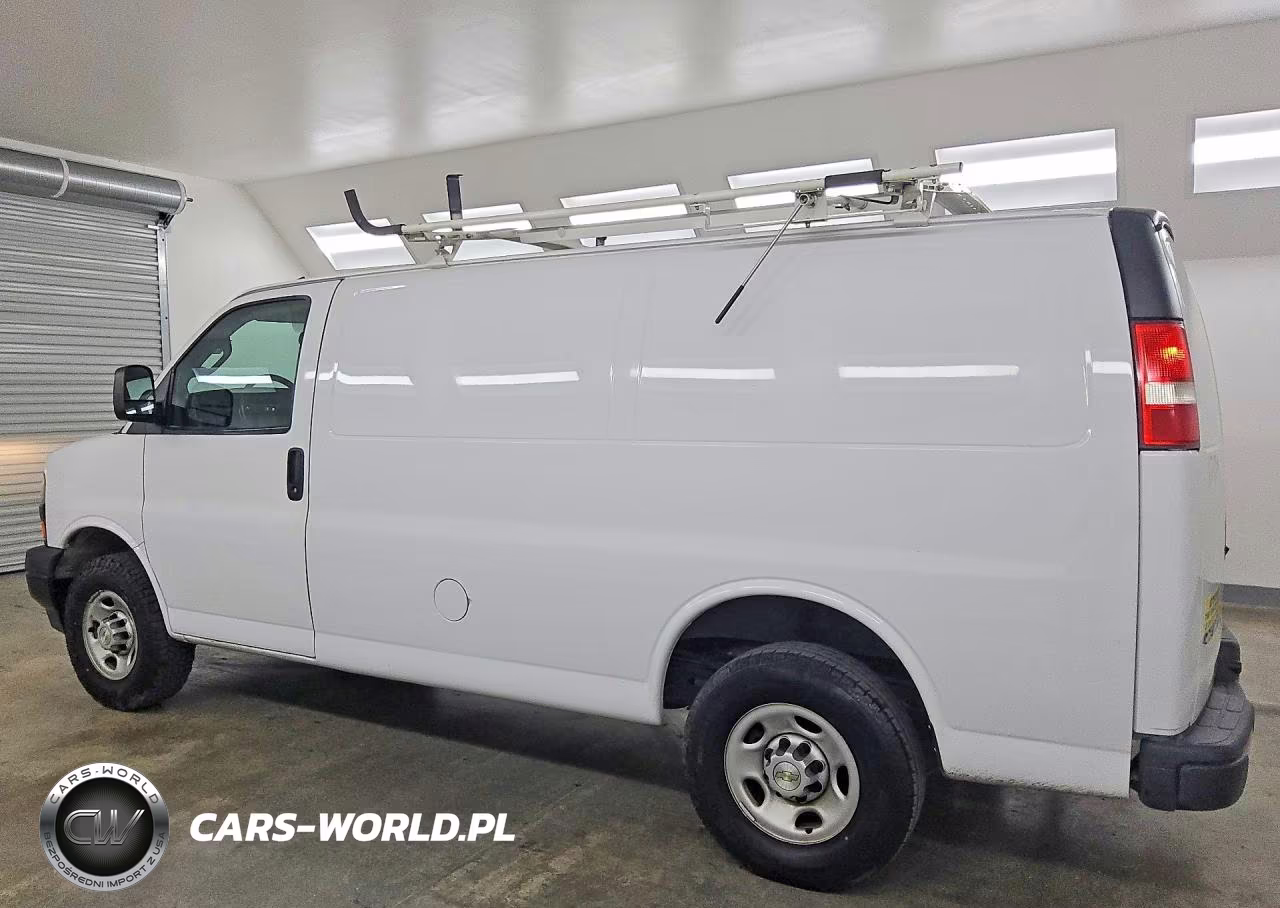 2022 Chevrolet Express G2500 VIN:1GCWGAFP9N1222800 - 2