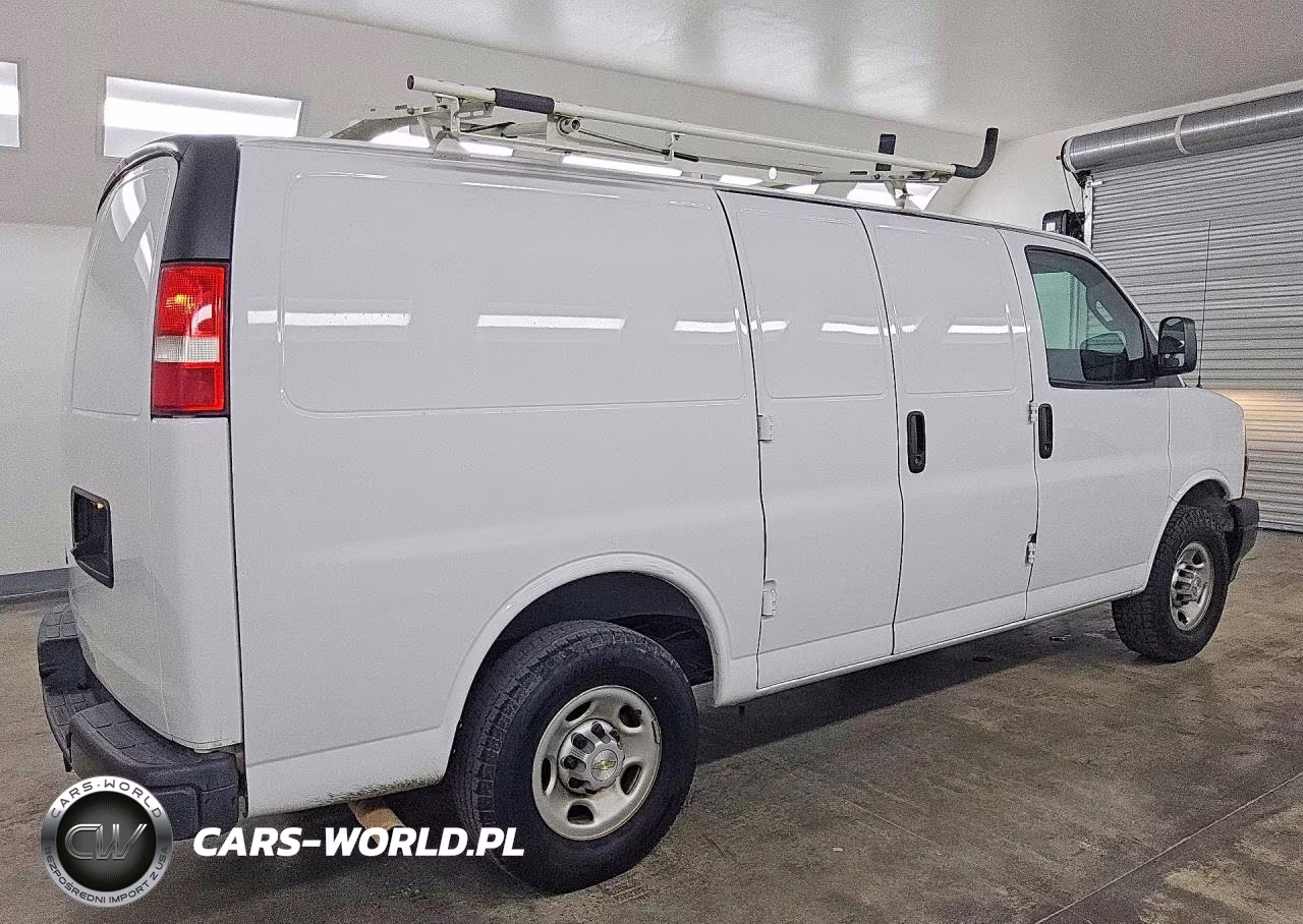 2022 Chevrolet Express G2500 VIN:1GCWGAFP9N1222800 - 3