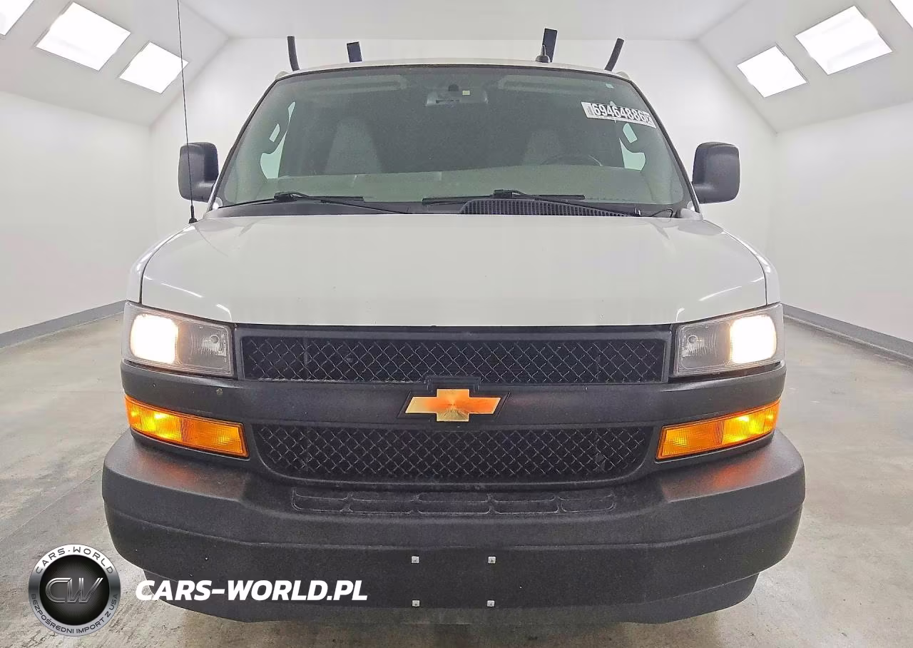 2022 Chevrolet Express G2500 VIN:1GCWGAFP9N1222800 - 5