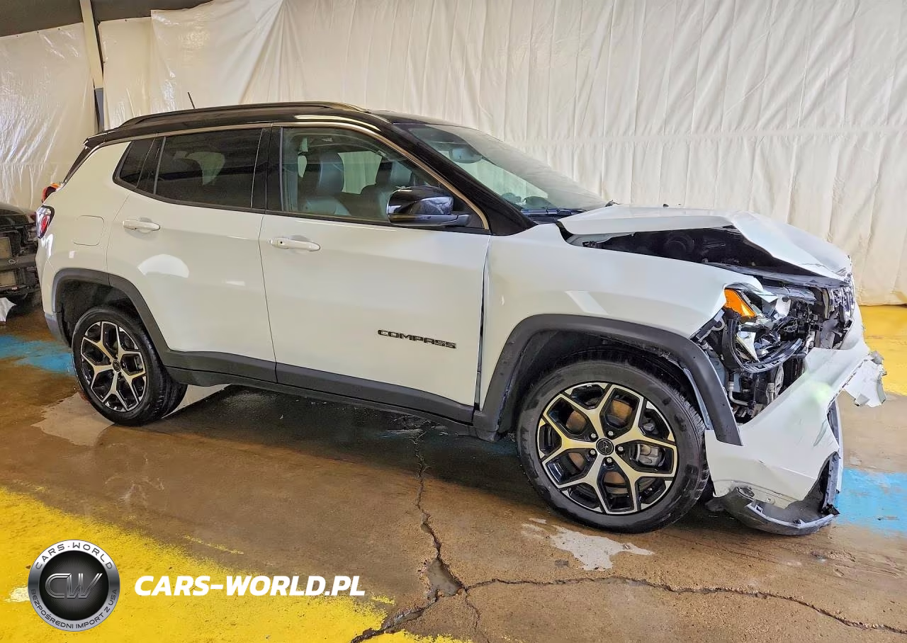 2025 Jeep Compass Limited VIN:3C4NJDCNXST512078 - 4