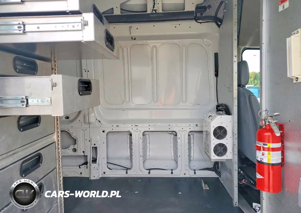 2018 Ford Transit T-350 Hd VIN:1FTBF4XM4JKA33015 - 11