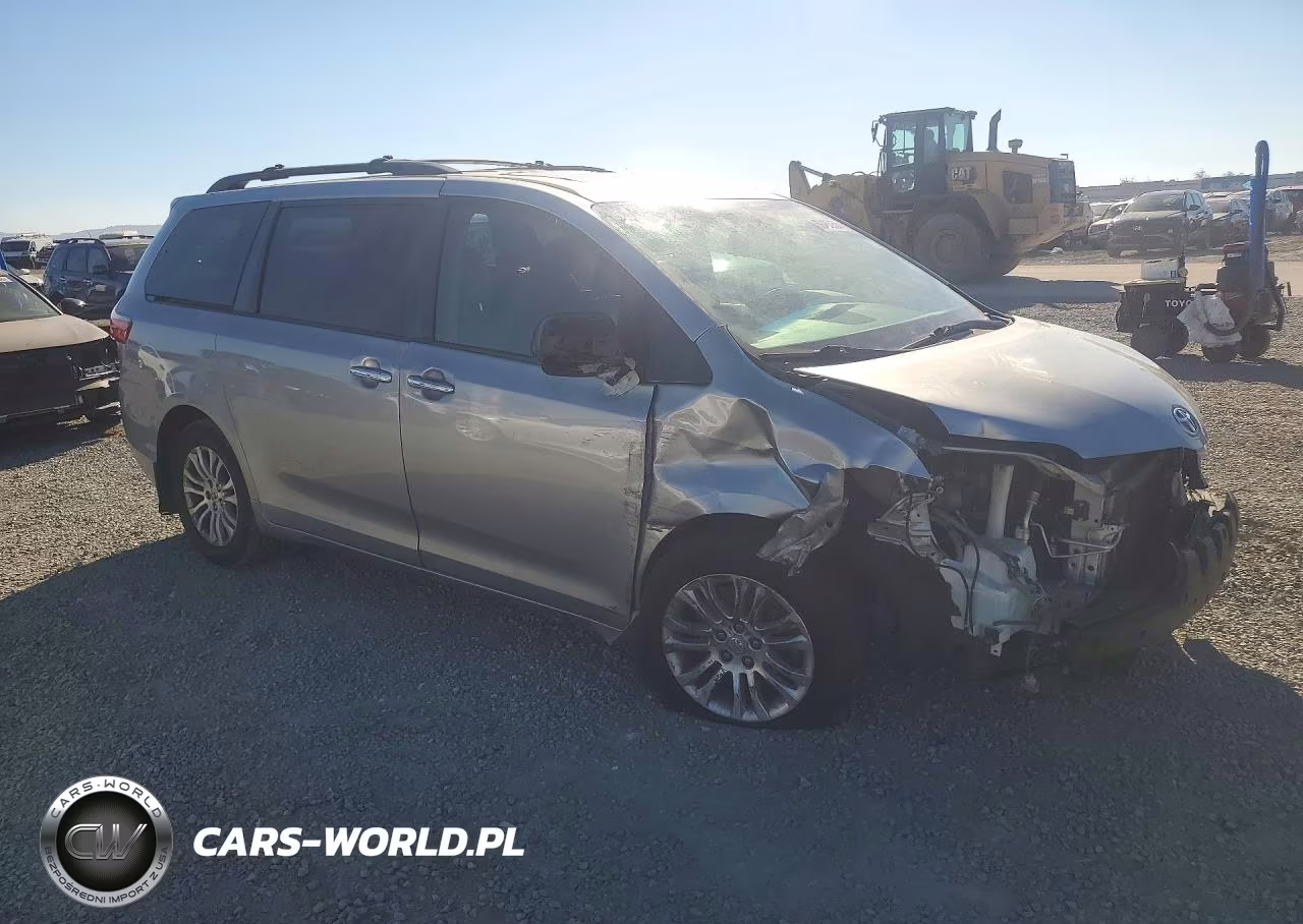 2015 Toyota Sienna Xle Premium 8-Passenger VIN:5TDYK3DC3FS659134 - 4